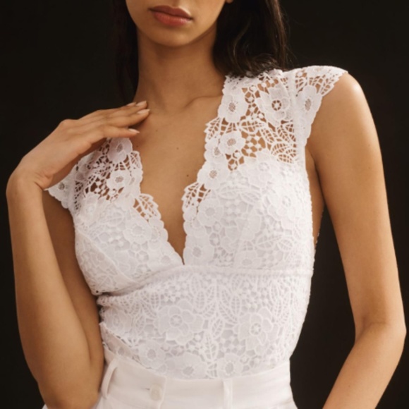 Brand New by Anthropologie THE ALANDRA CAP-SLEEVE LACE BODYSUIT - Picture 1 of 8